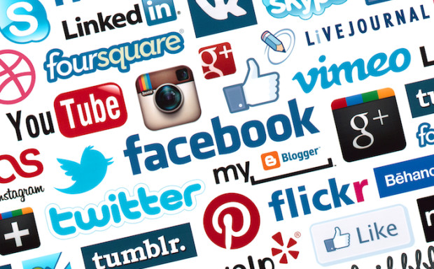 Make Money Online - Do Social Media Moderation